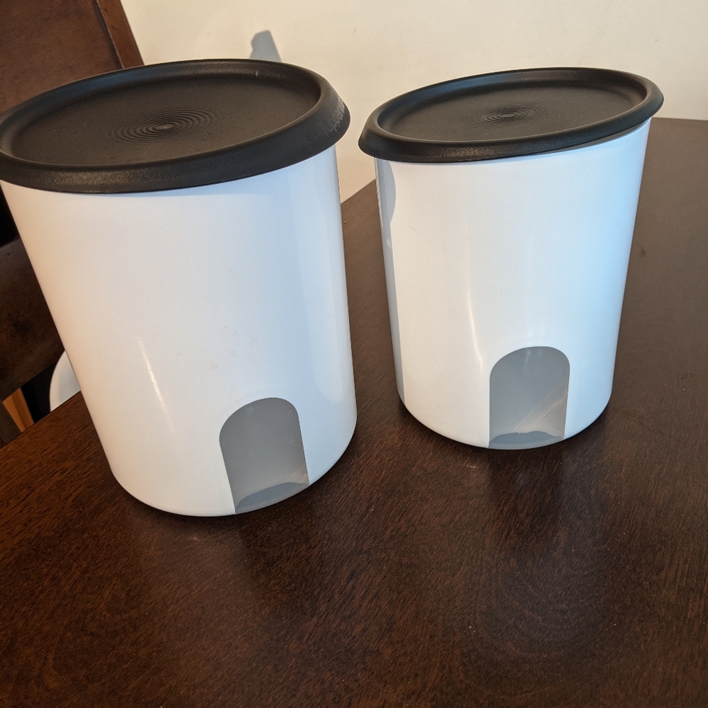 Tupperware One Touch Reminder Canisters